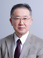 志真 泰夫 氏